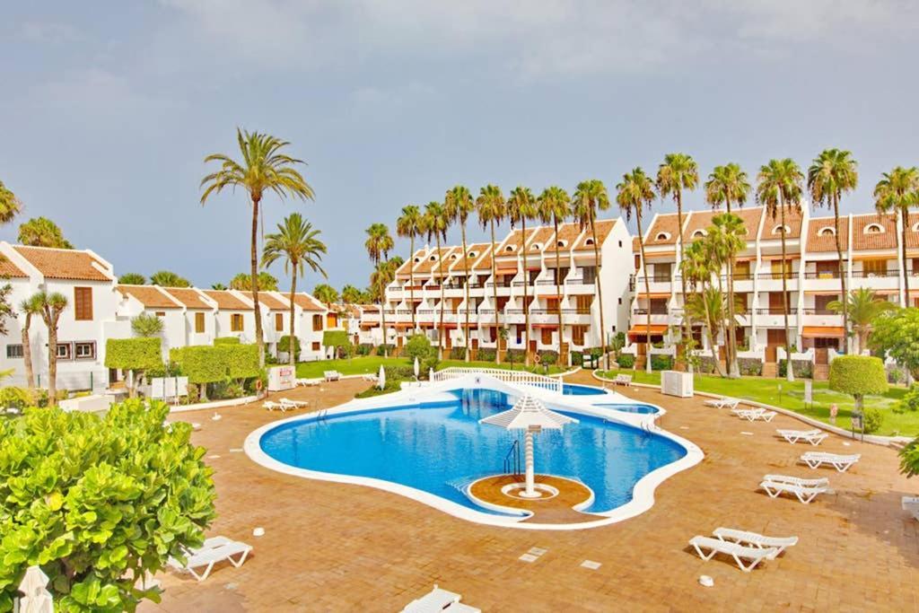 Parque Santiago Ii, Playa De Las Americas Luaran gambar